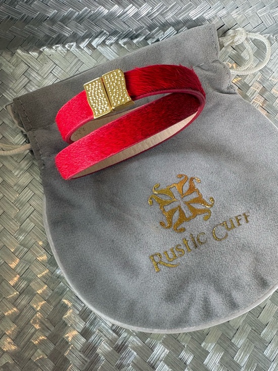 Rustic Cuff Jewelry - EUC Rustic Cuff Red Hair On Hide Leather Wrap Bracelet Gold Magnetic Clasp Luxe